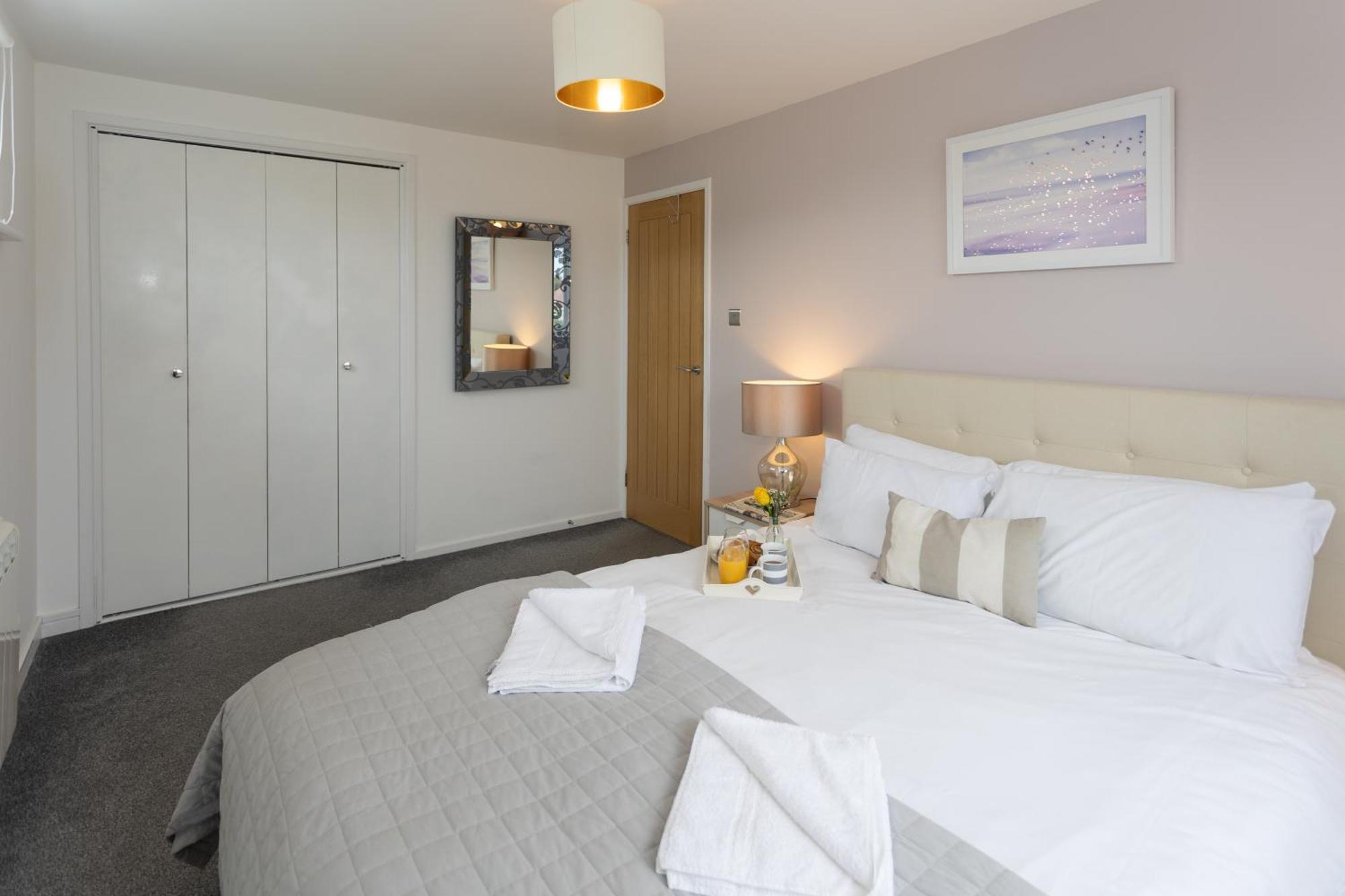 Appartement Stunning 2 Bed & 2 Bath, Seaview, Pets Welcome!